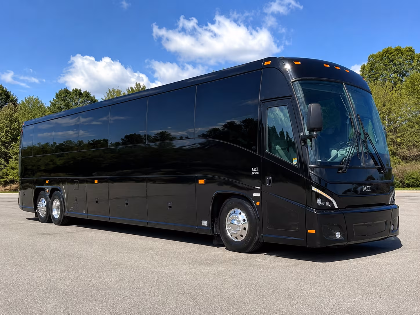 shuttle buses between kennewick hotels and winery wedding venues